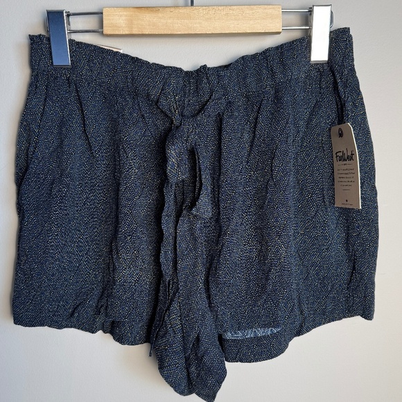 Far West NEW Women's Small Marine Elastic Waist Viscose Shorts Navy Beach Summer - Picture 1 of 14